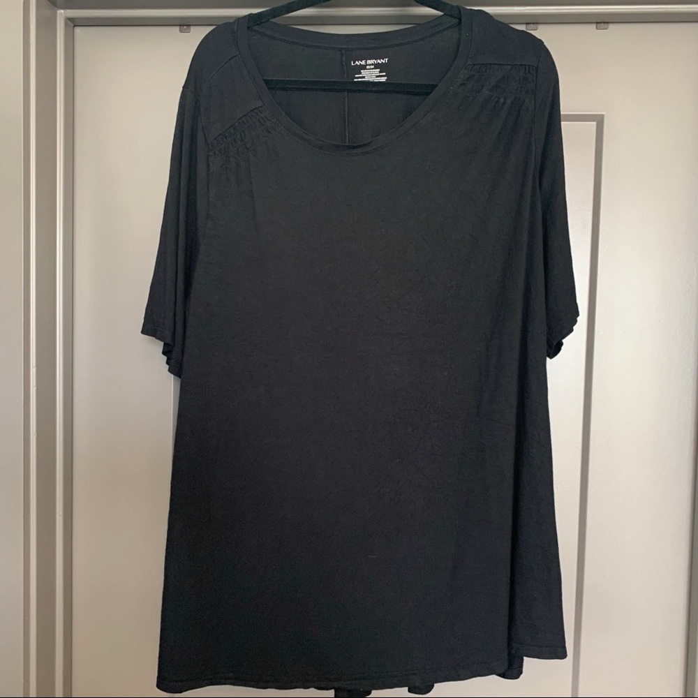 Lane Bryant Tshirt w/ Shoulder Rouching 22/24